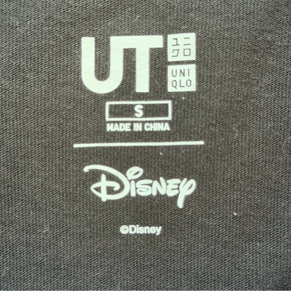 Uniqlo UT Mickey Mouse 1928 Black Long Sleeve Tee Crew Neck Size S - Picture 3 of 7